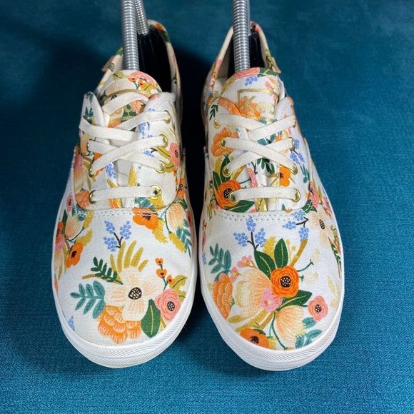 Size 6.5 - Women’s Keds x Rifle paper floral sneakers - Picture 6 of 10